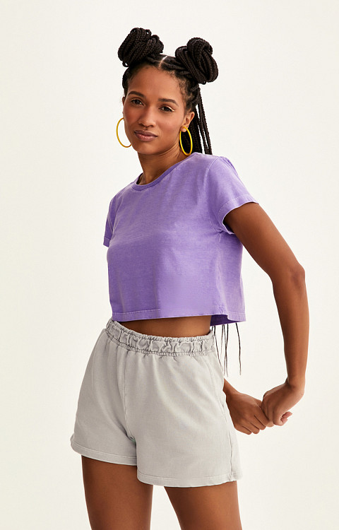 BERMUDA DE MOLETOM ESTONADA LISA PREMIUM FEMININA