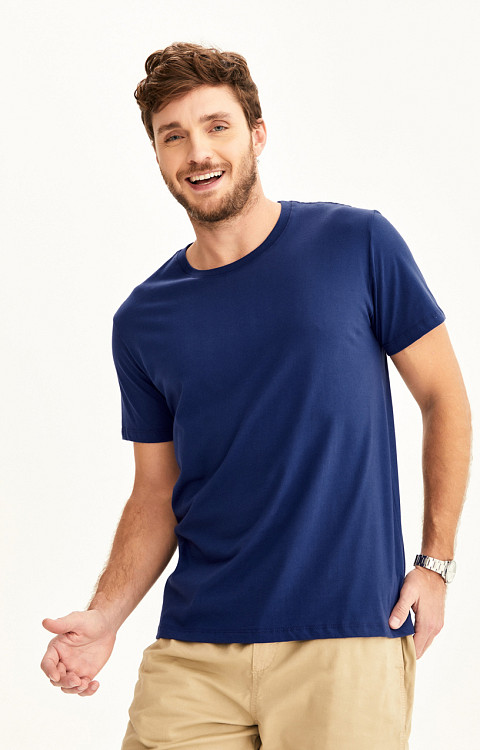 Camiseta Lisa de Algodão Nacional Masculina