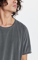 CAMISETA ESTONADA LISA GOLA CANOA CORTE À FIO MASCULINA PREMIUM - PROMO