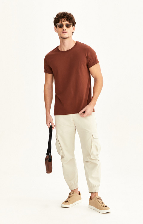 Camiseta Lisa de Algodão Nacional Masculina