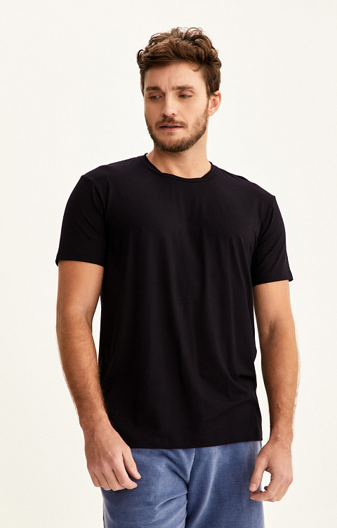 Camiseta Lisa de Viscose com Elastano Premium Masculina