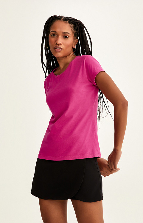 CAMISETA BABY LOOK LISA DE ALGODÃO SUSTENTÁVEL PREMIUM FEMININA