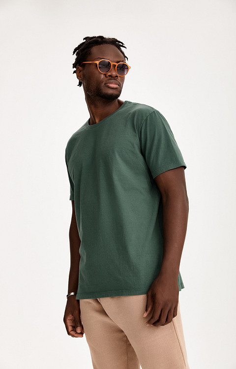 Camiseta Lisa de Algodão Sustentável Premium Masculina